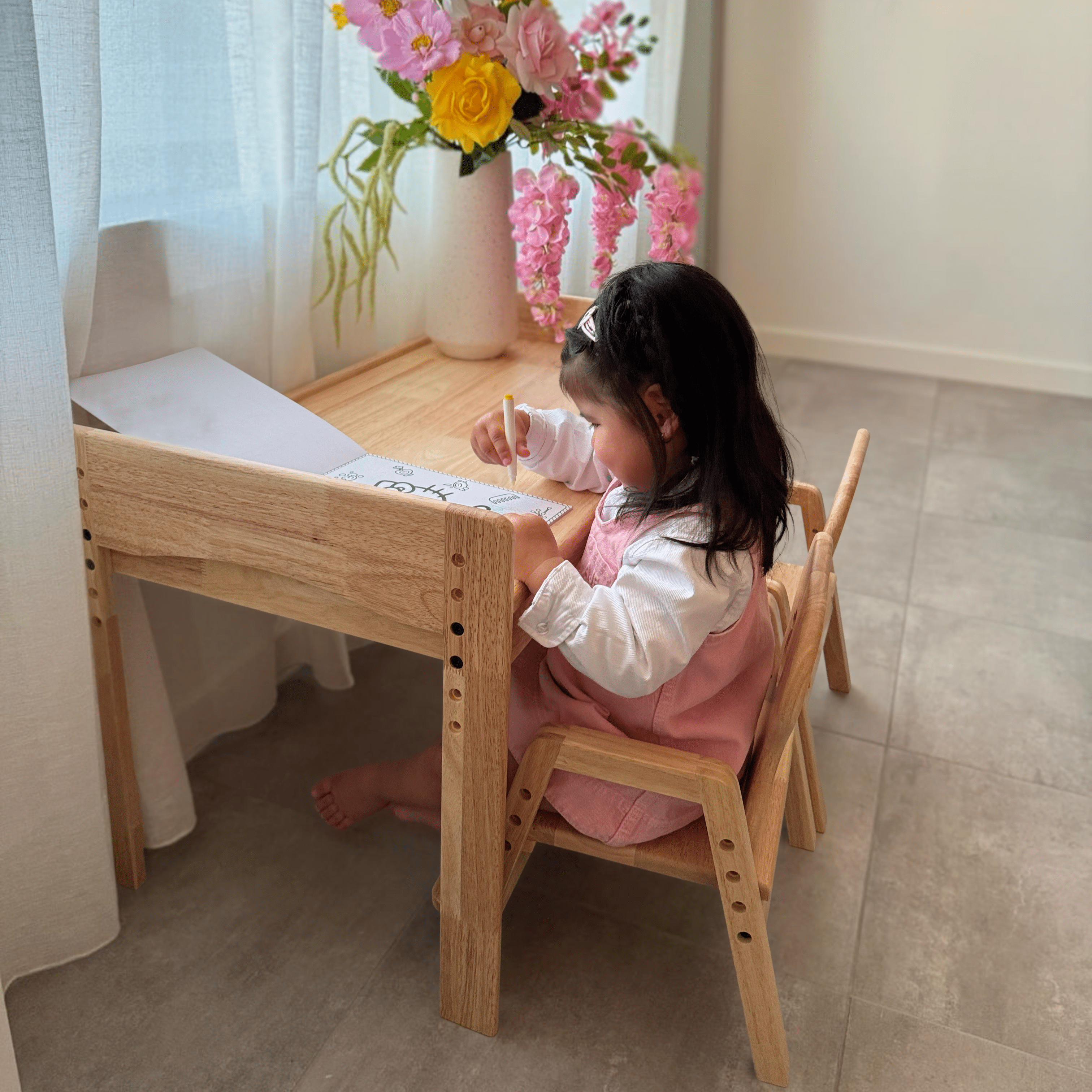 KAYA Activity Adjustable Kids Table with 2 Chairs - myduckling