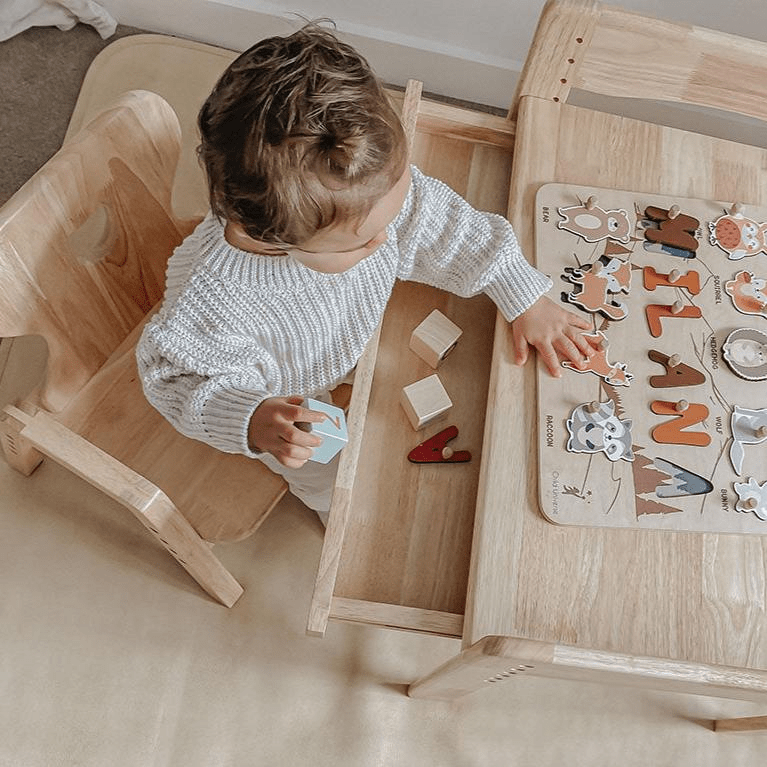 KAYA Table and Chair Set block3