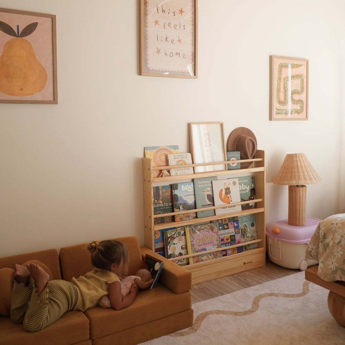 NALA Adjustable Bookshelf – Montessori-inspired furniture for kids by My Duckling