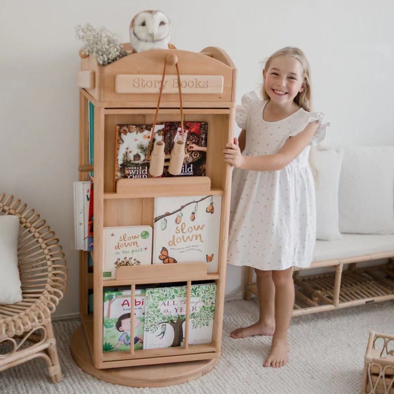 OLI Library Revolving Bookcase - London – Montessori-inspired furniture for kids by My Duckling