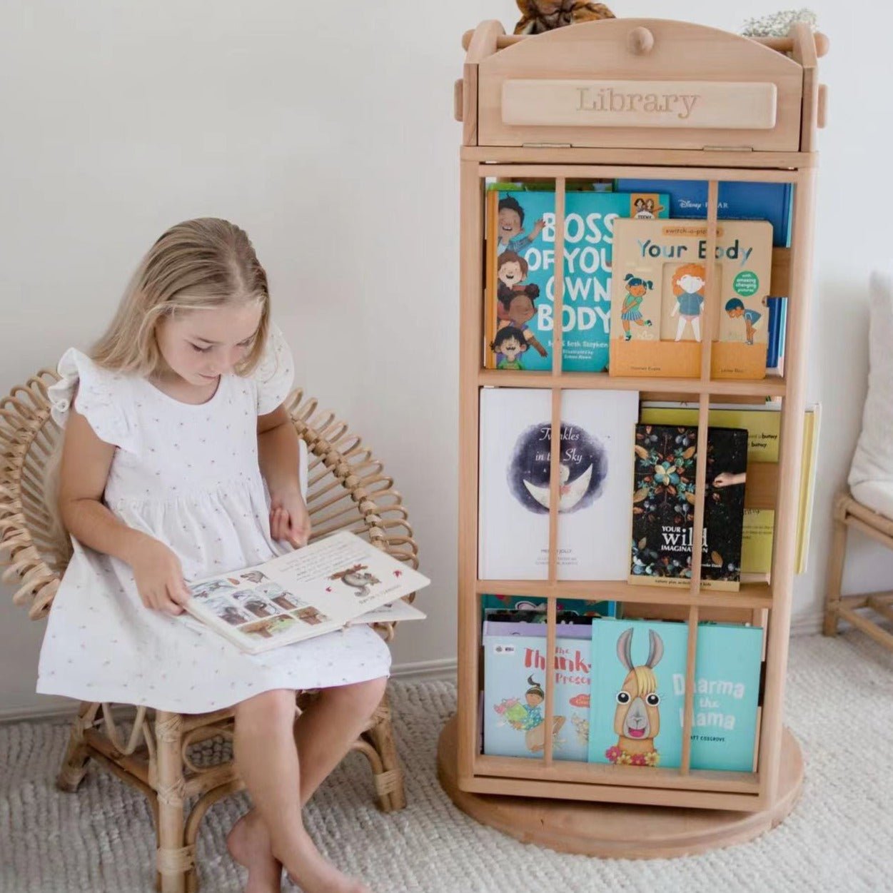 OLI Library Revolving Bookcase - London – Montessori-inspired furniture for kids by My Duckling