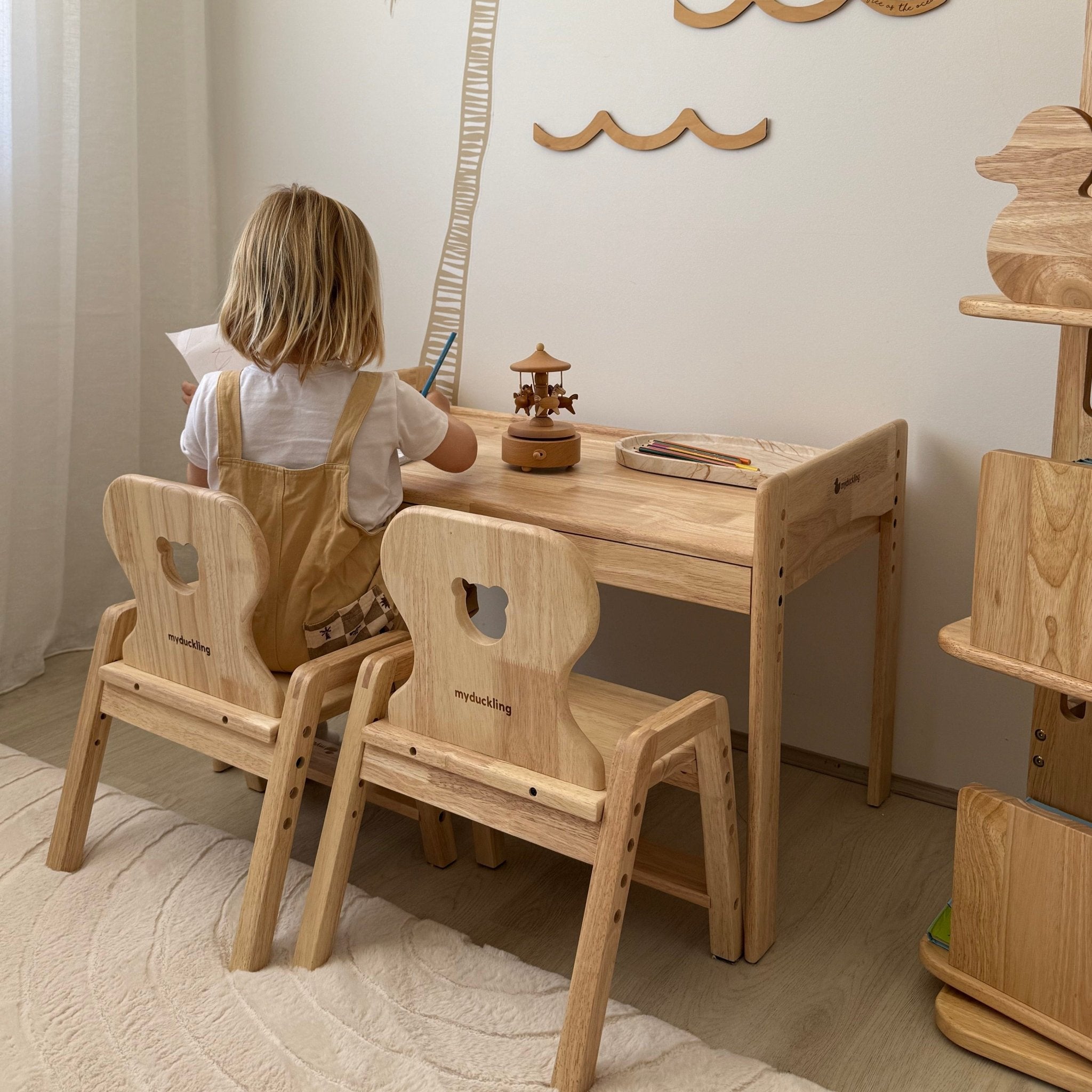 KAYA Pro Adjustable Table with 2 Chairs – Montessori-inspired furniture for kids by My Duckling USA