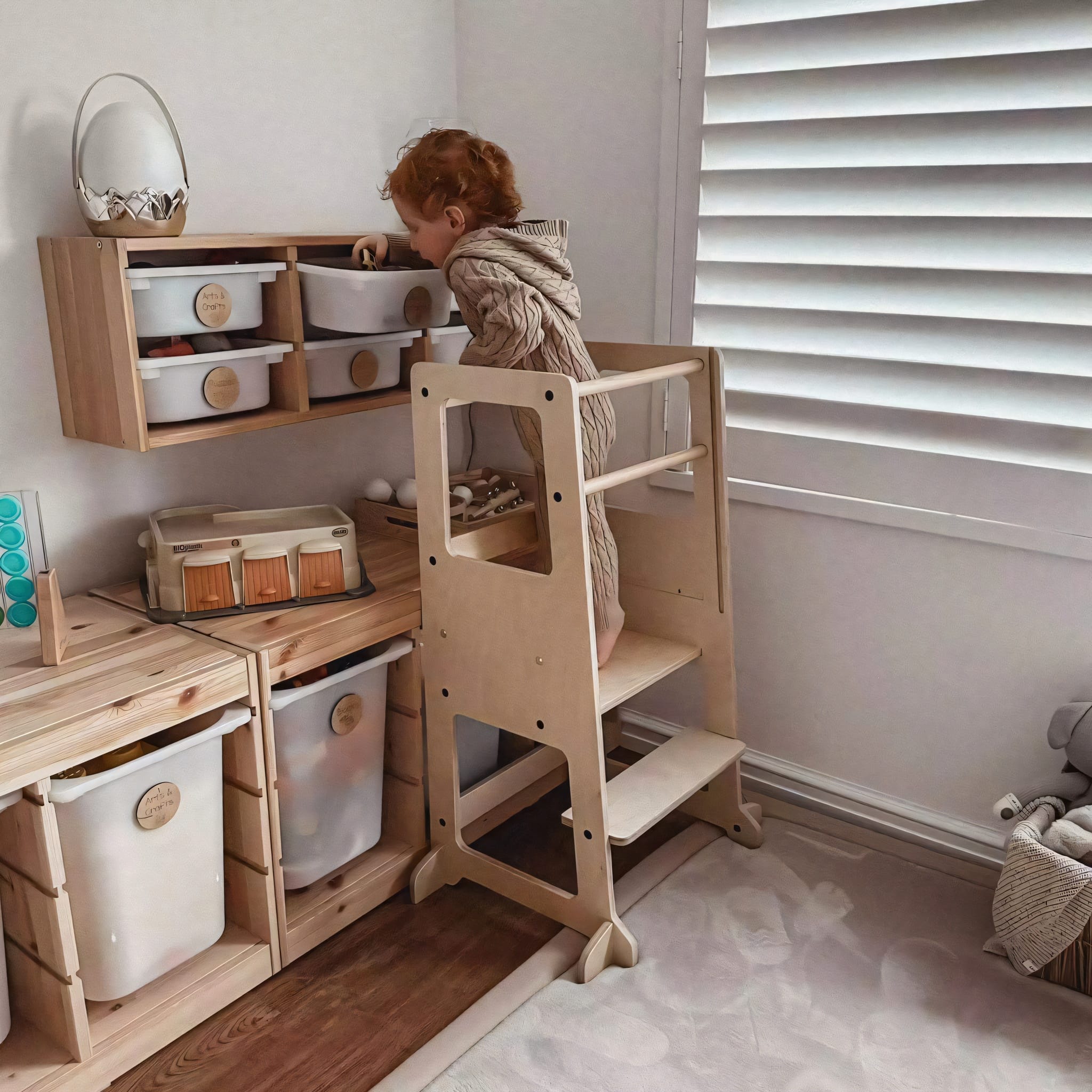 LOLA Adjustable Kitchen Tower – Montessori-inspired furniture for kids by My Duckling