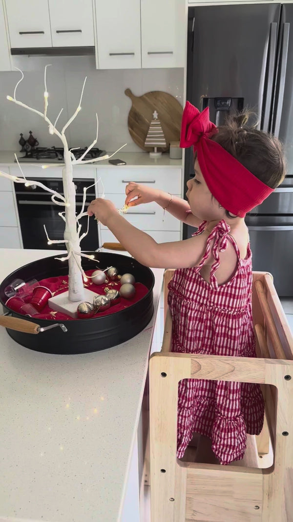 LOLA Deluxe Kitchen Tower